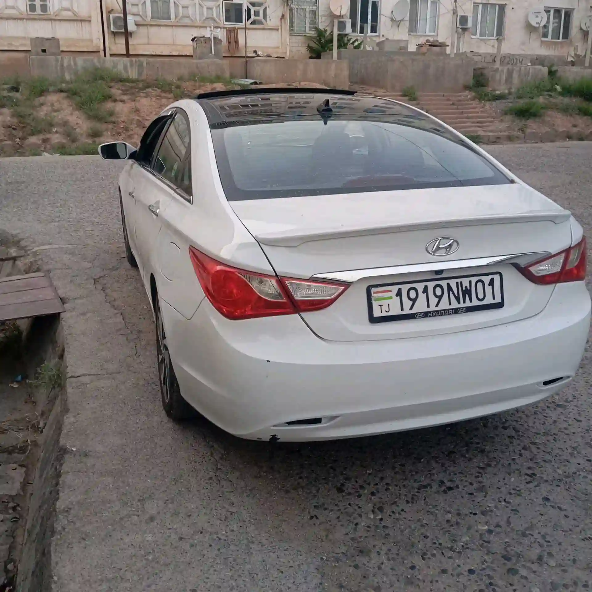Hyundai Sonata 2010 — миниатюра 2