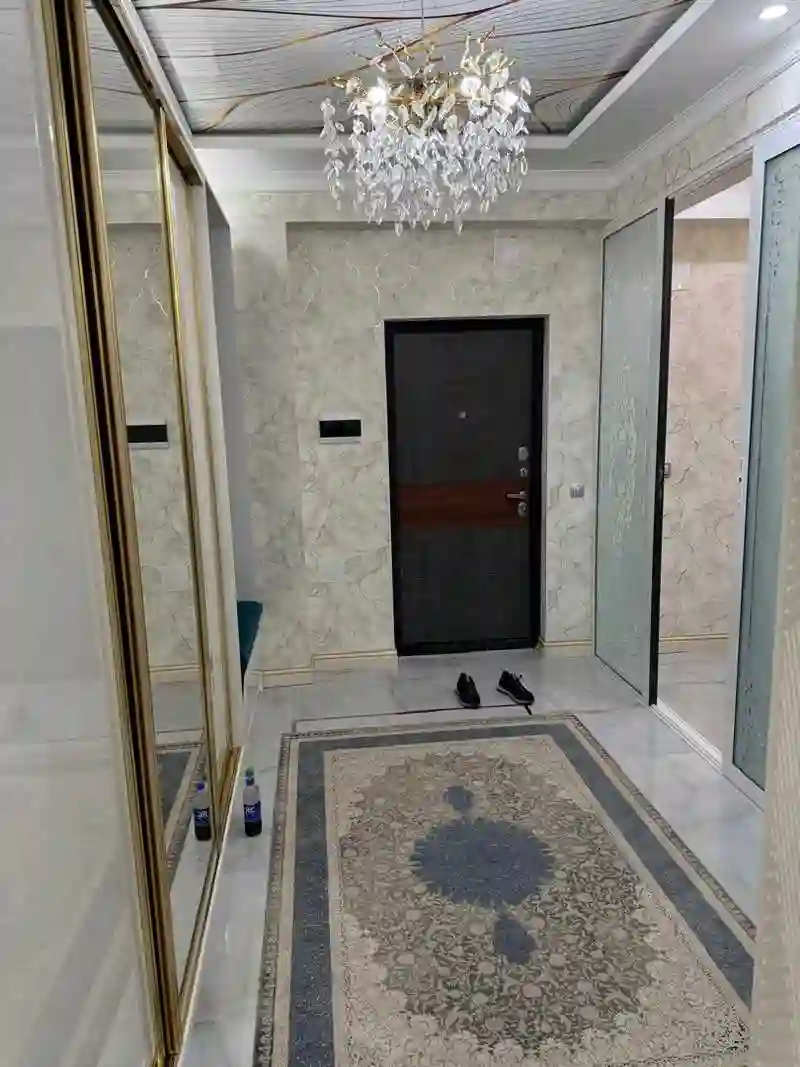 2-к квартира, 17 этаж, 80 м², пушти Ҳукумати Шоҳмансур