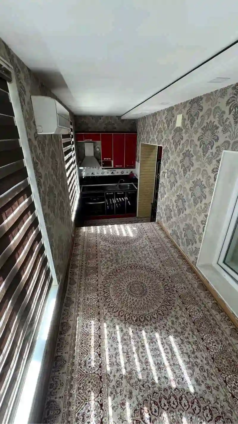 3-к квартира, 3 этаж, 80 м², Аэропорт