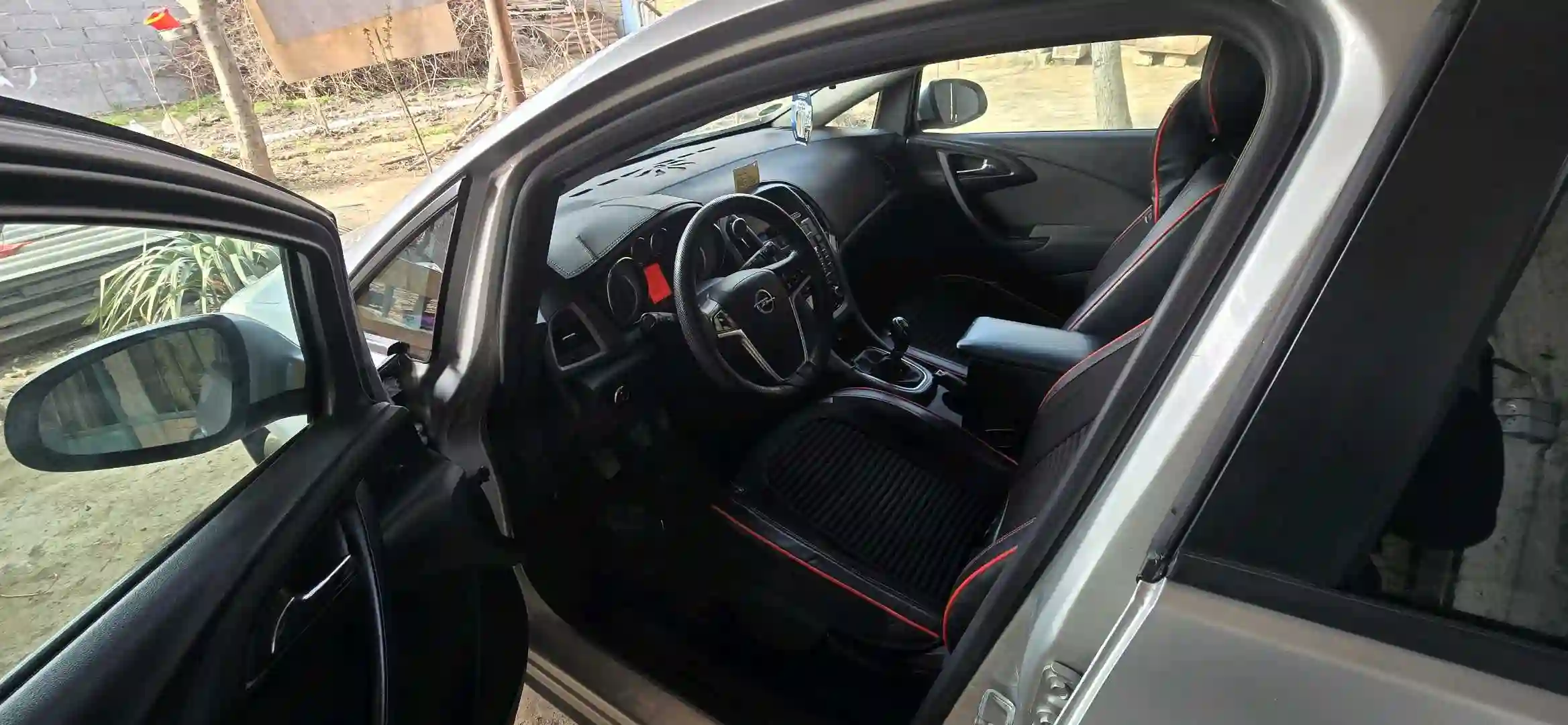 Opel Astra j 2015