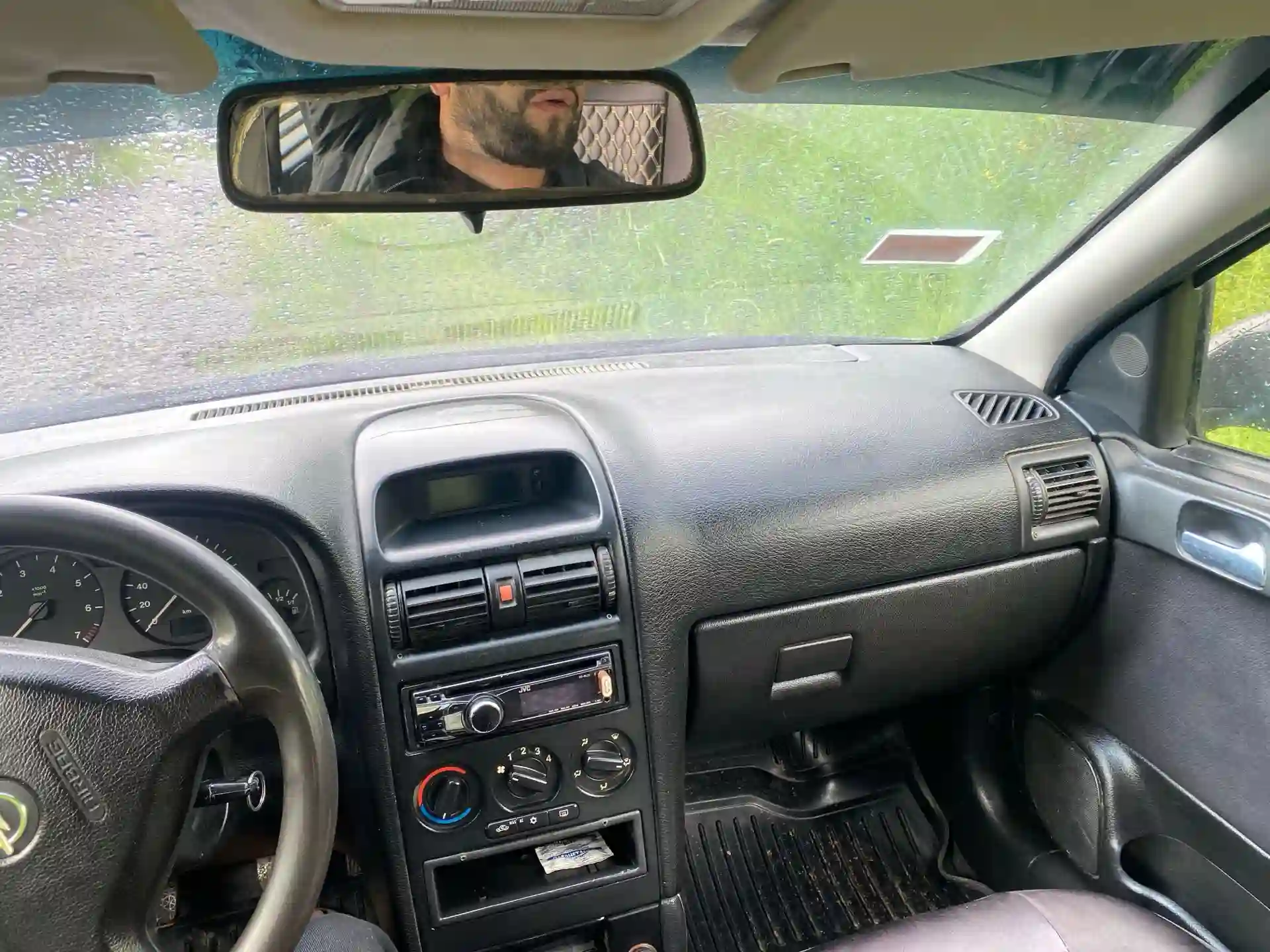 Opel Astra j 2000