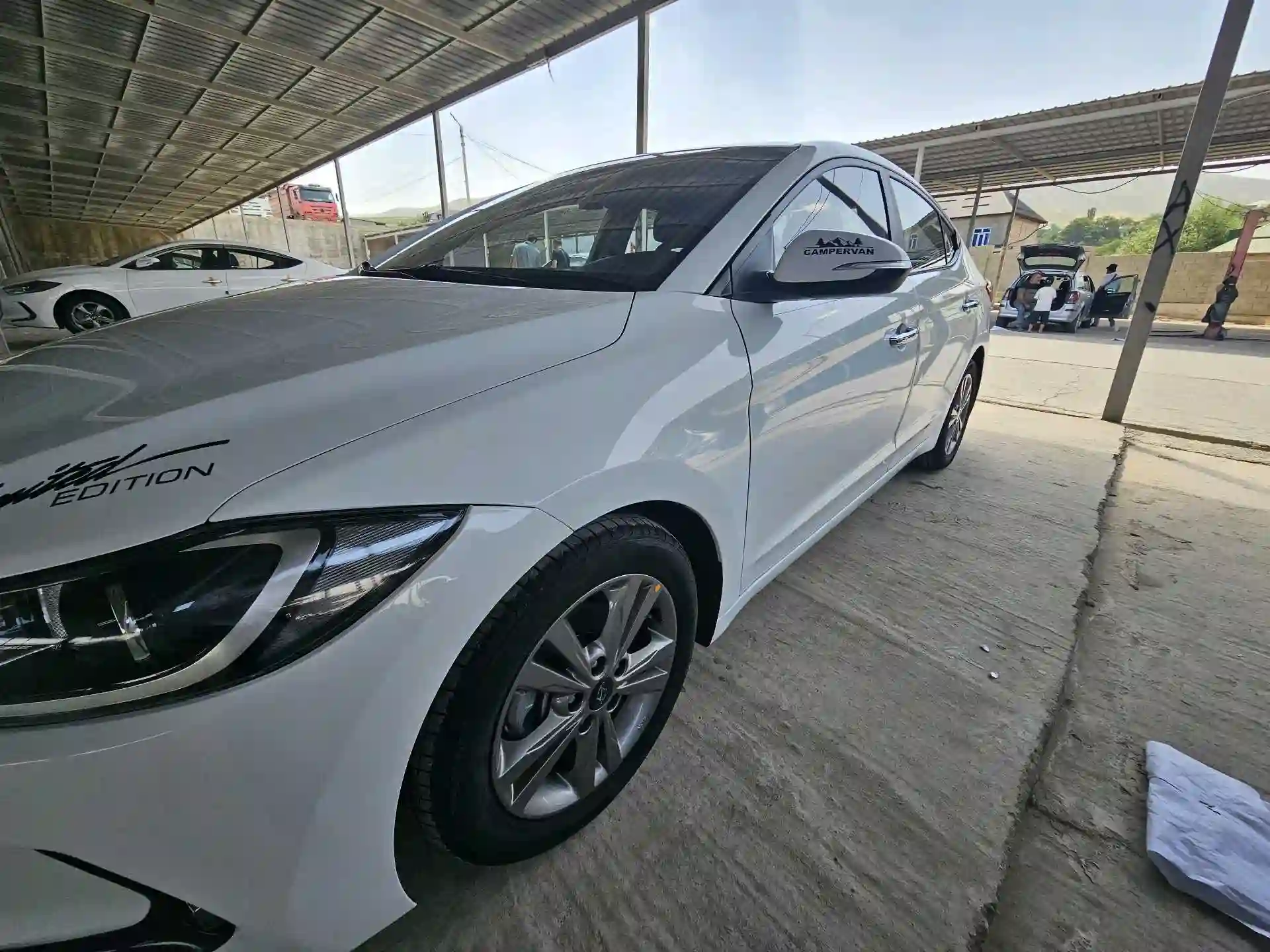 Hyundai Avante 2015