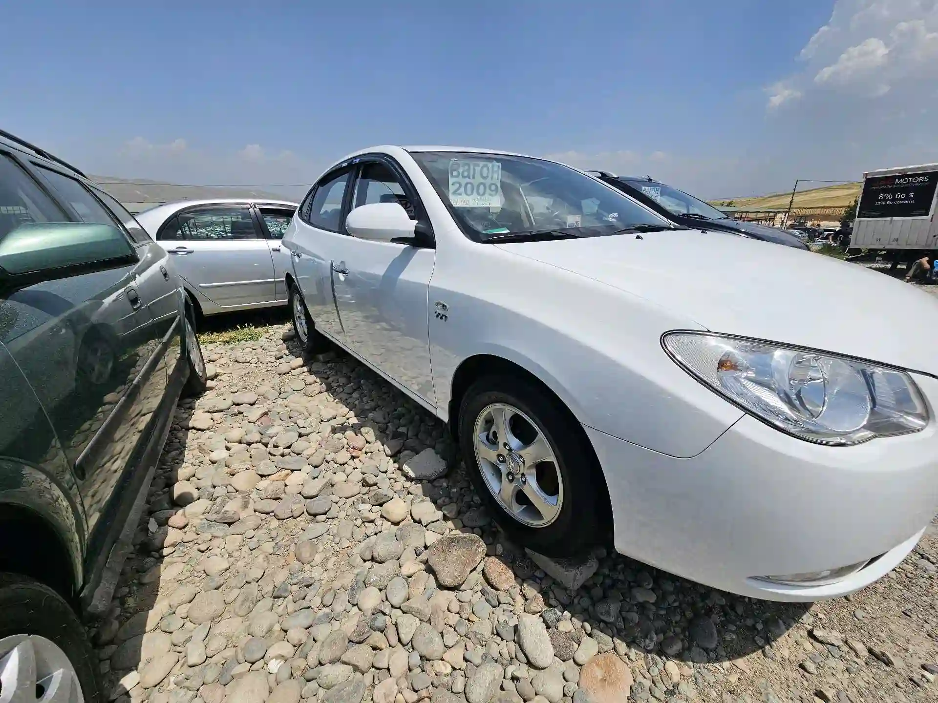 Hyundai Avante 2009