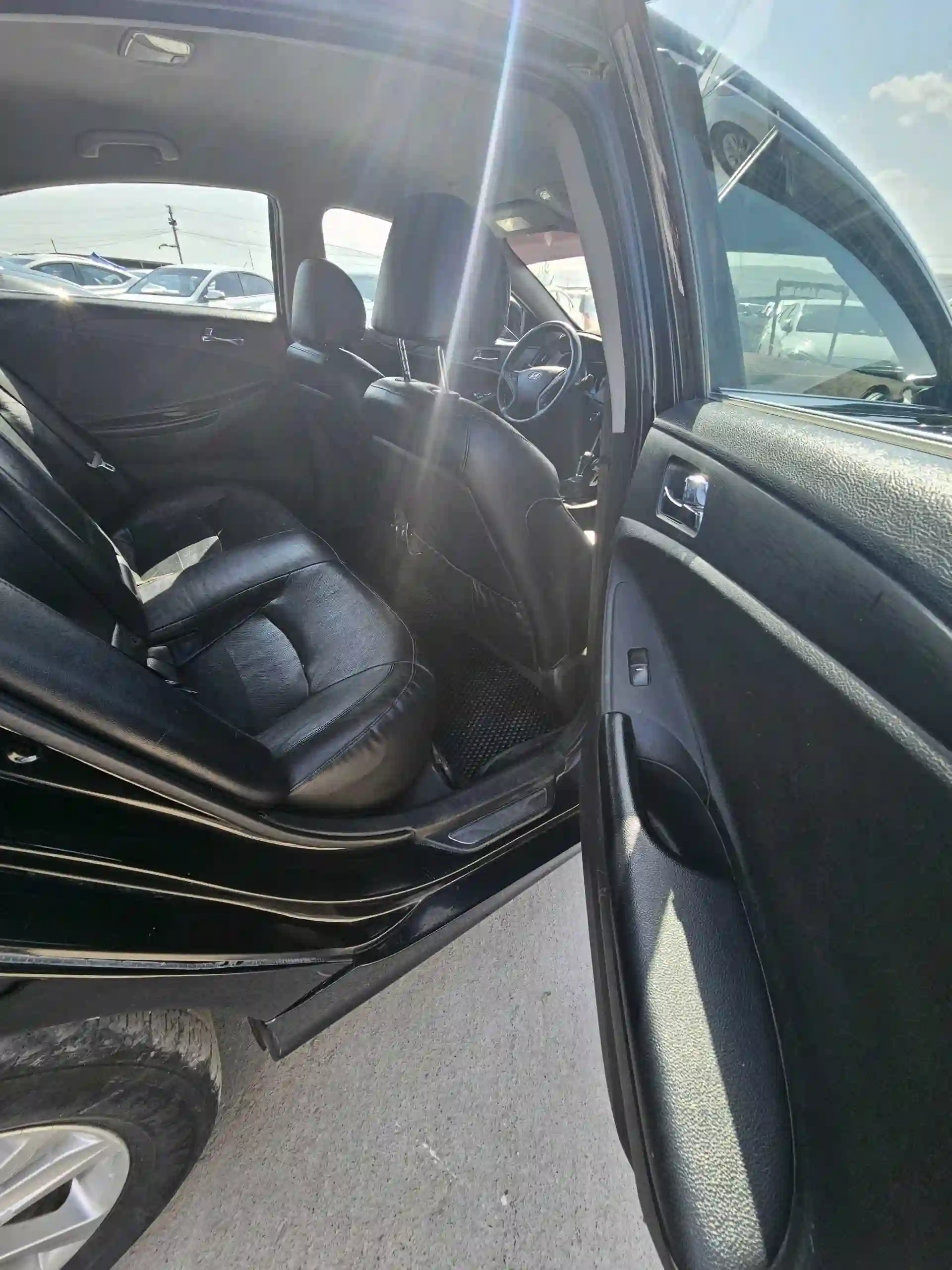 Hyundai Sonata 2012