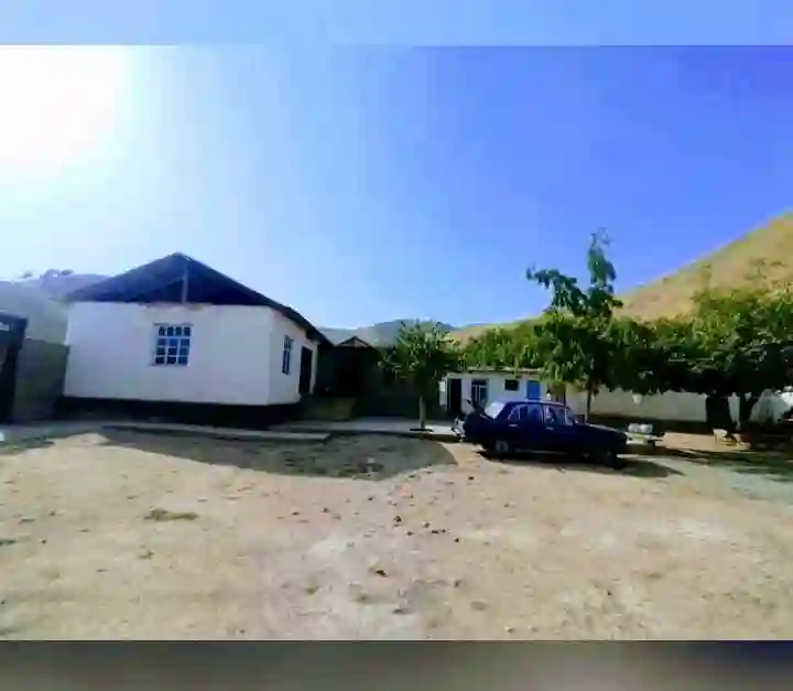 1 этажный, 4-комн. дом, 200 м², 20 соток, кулоб