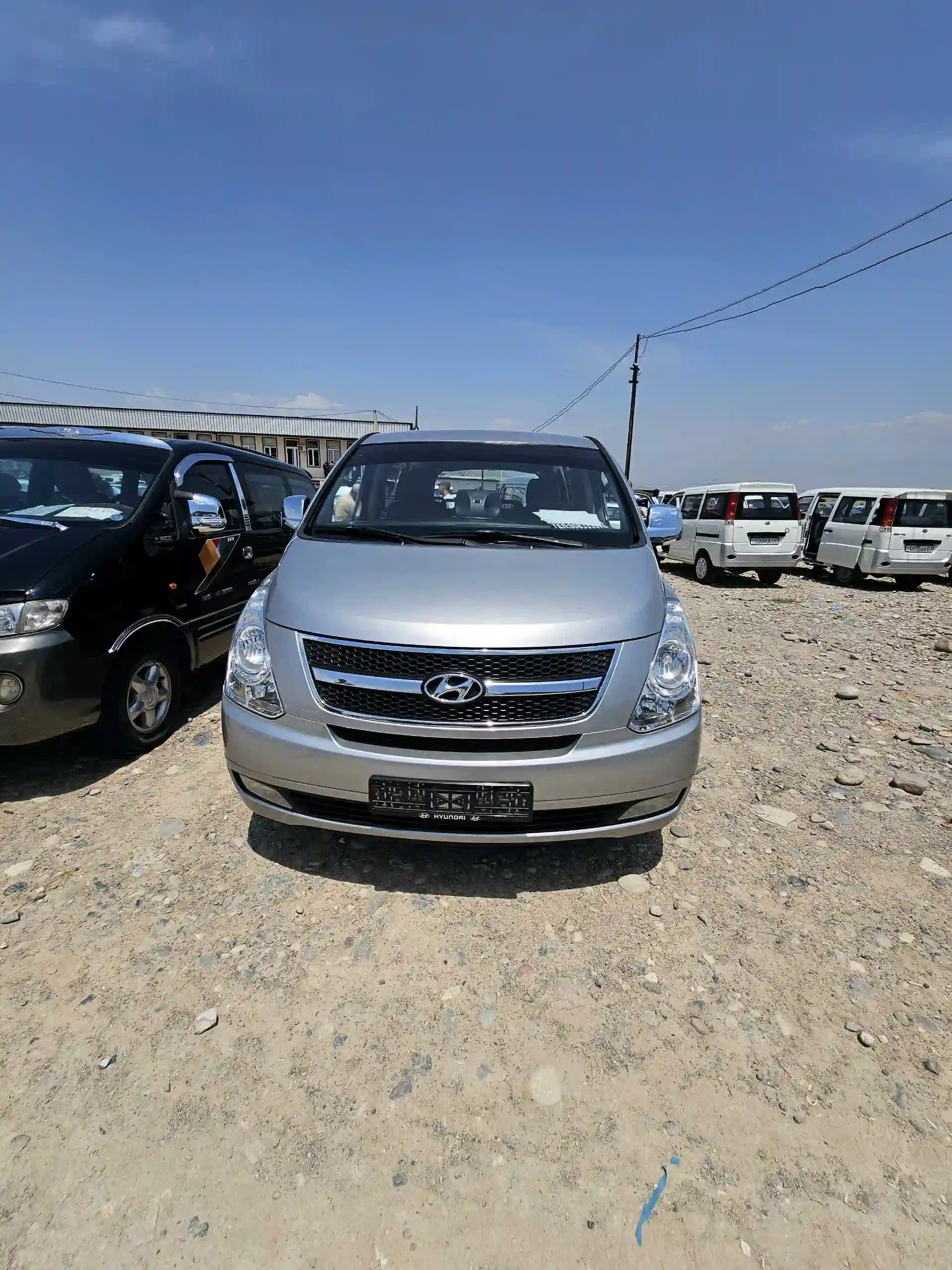 Hyundai Starex 2015