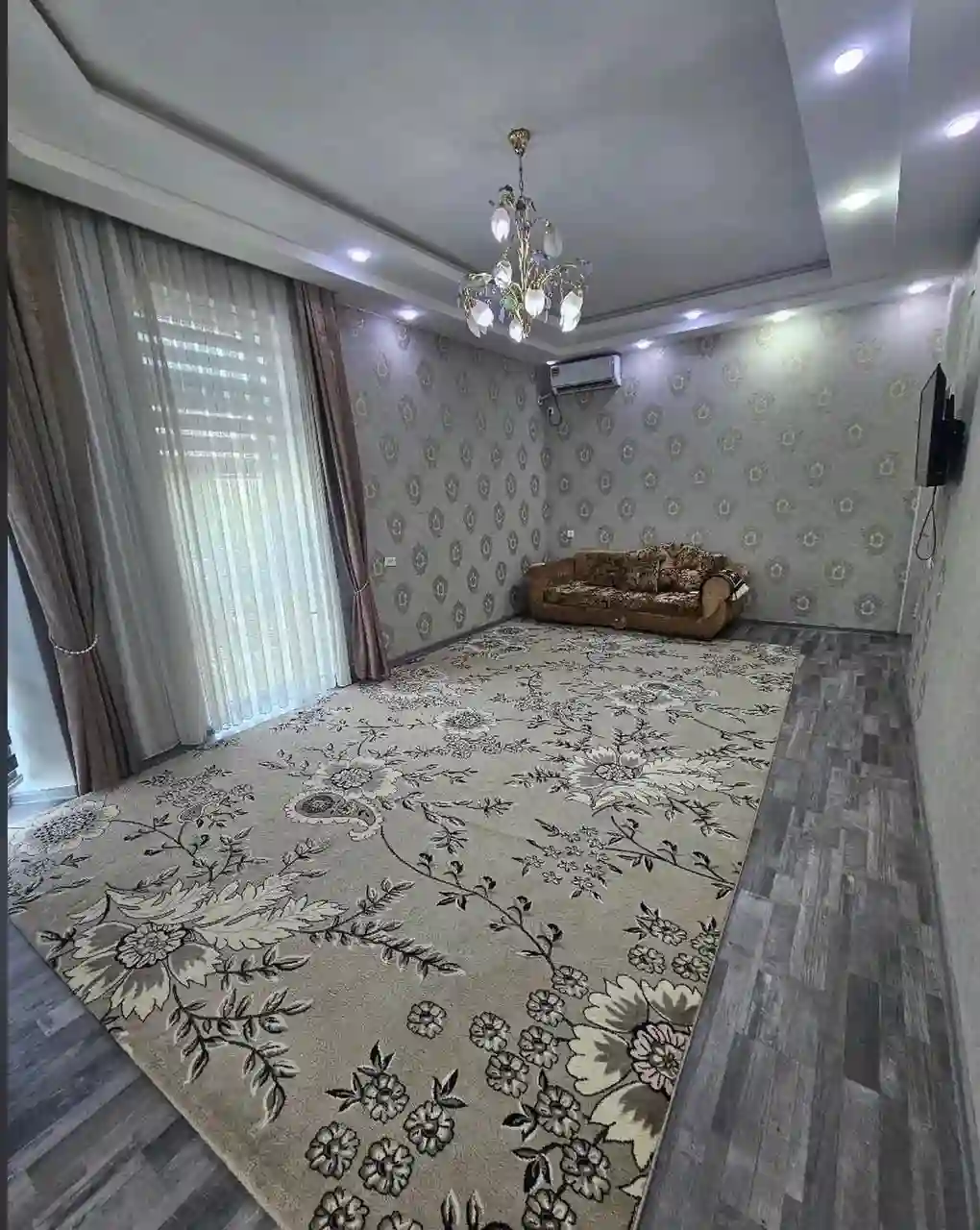 2-к квартира, 6 этаж, 77 м², Исмоили Сомони