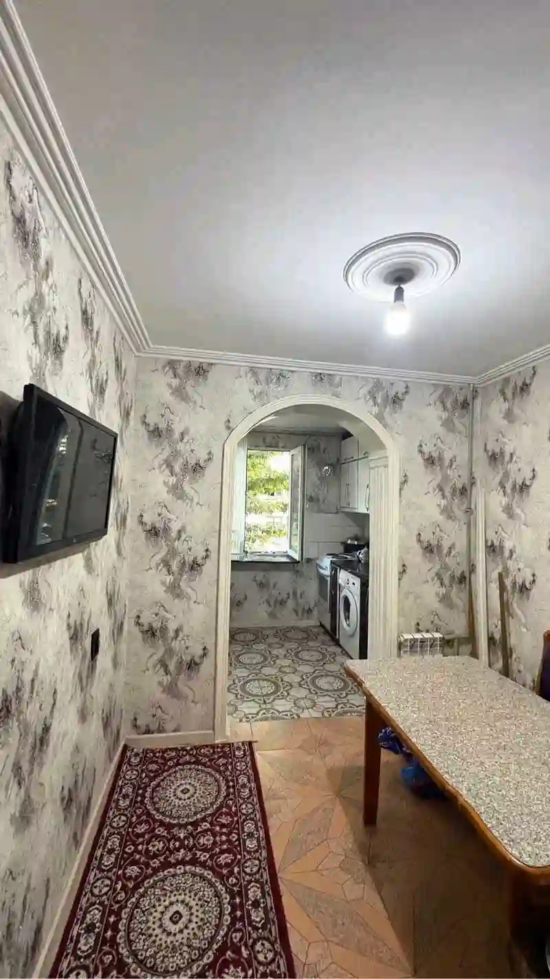 3-к квартира, 3 этаж, 68 м², Аэропорт