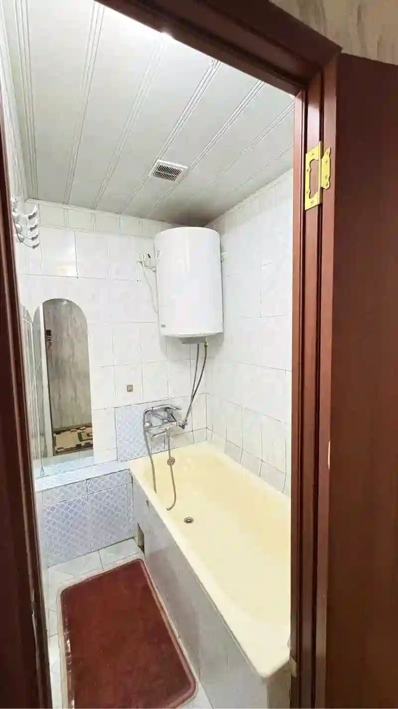 3-к квартира, 3 этаж, 68 м², Аэропорт