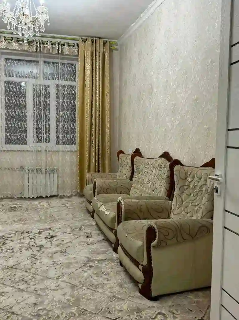 3-к квартира, 3 этаж, 100 м², Зарафшон