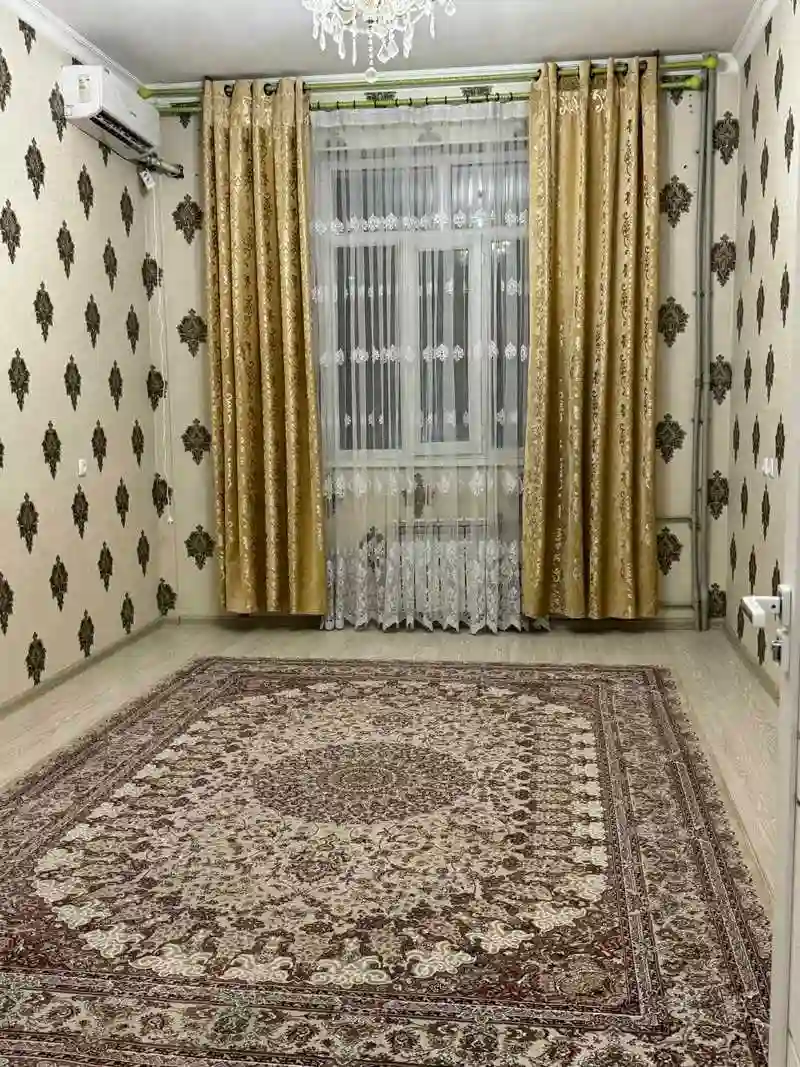 3-к квартира, 3 этаж, 100 м², Зарафшон