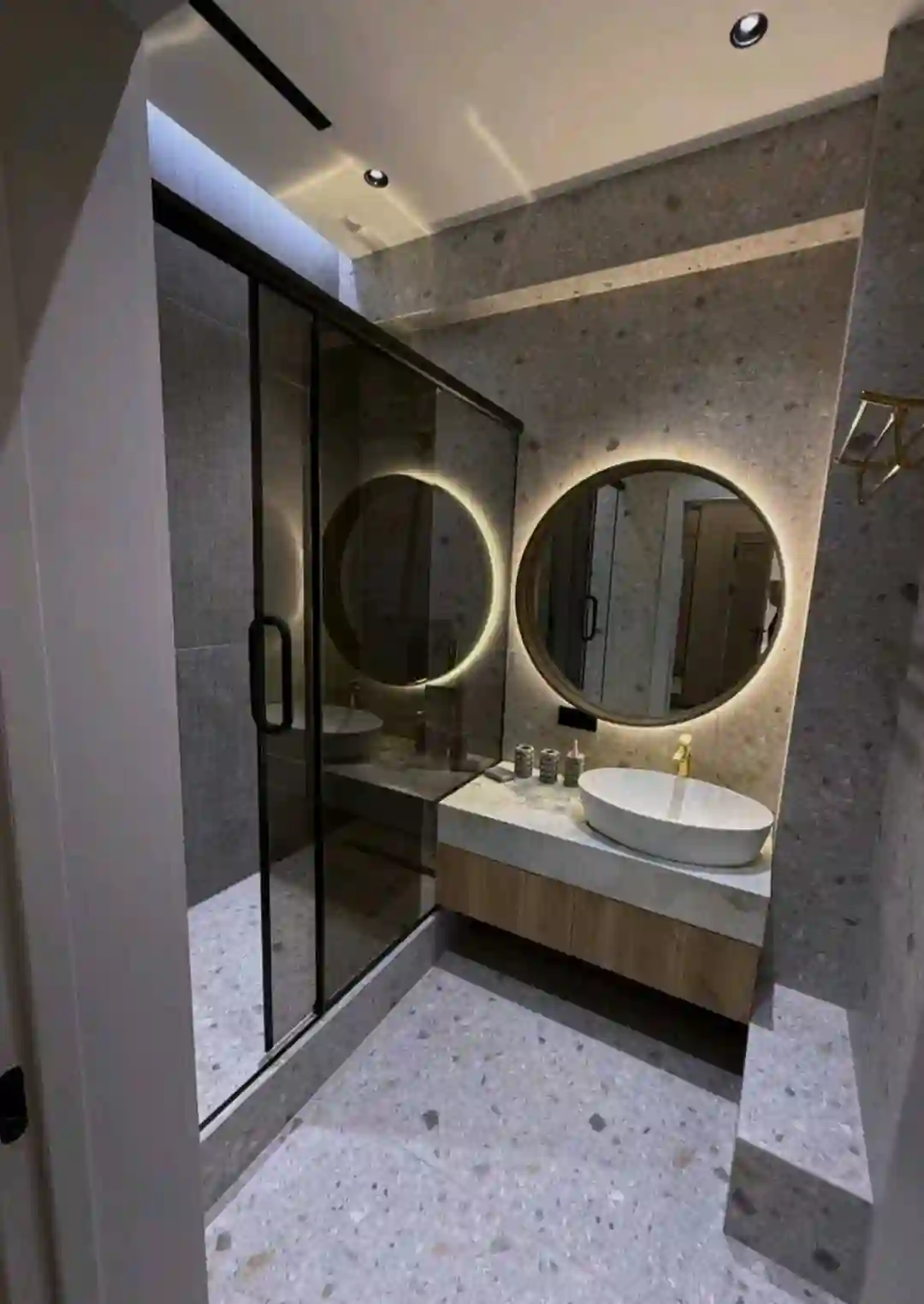 3-к квартира, 18 этаж, 81 м², И.Сомонӣ