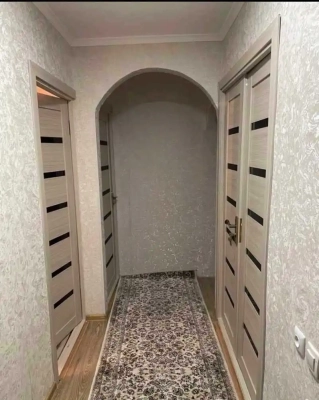 2-к квартира, 4 этаж, 65 м², 33 мкр