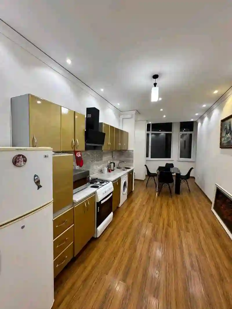 2-к квартира, 8 этаж, 106 м², Шоҳмансур, Поликлиникаи 1