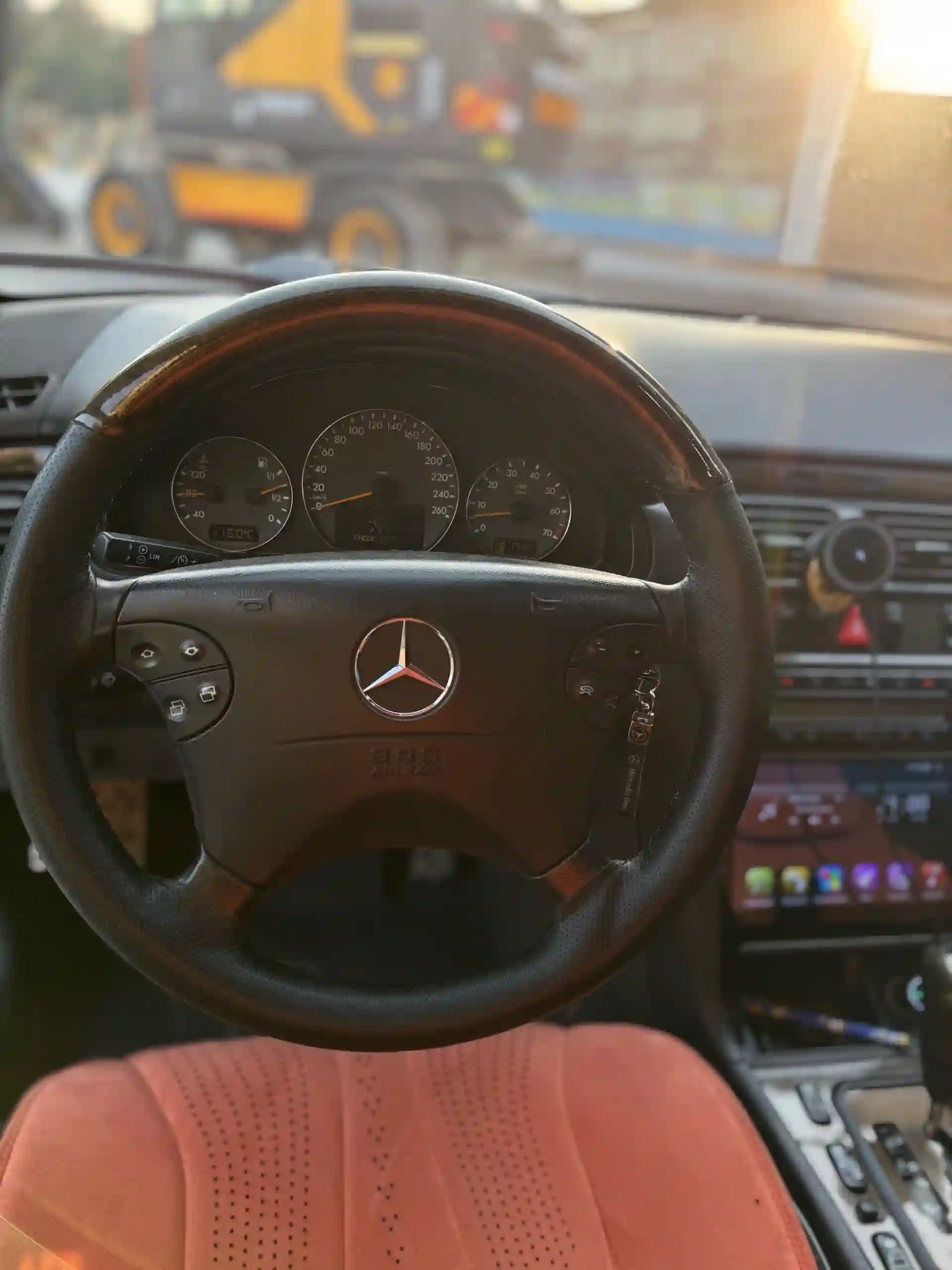 Mercedes-benz E class 2001 — миниатюра 3