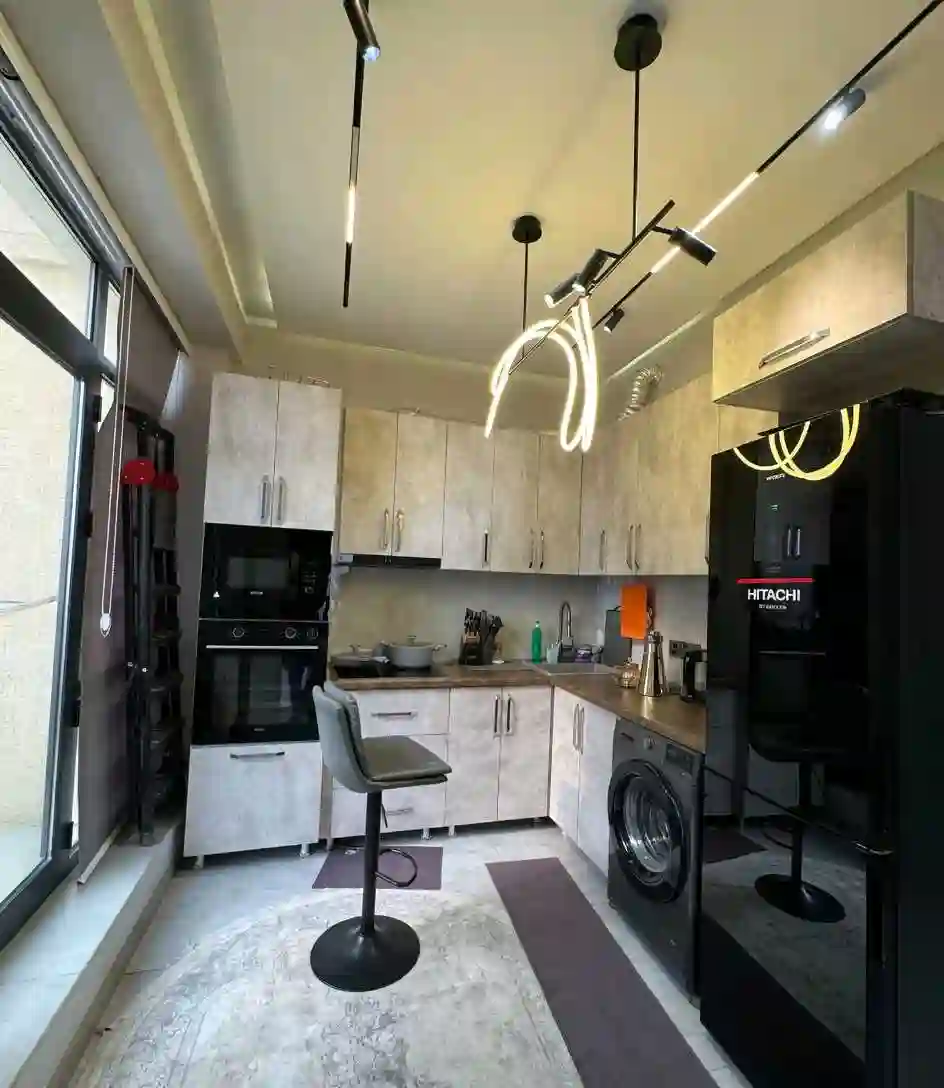 2-к квартира, 17 этаж, 50 м², Фирдавси