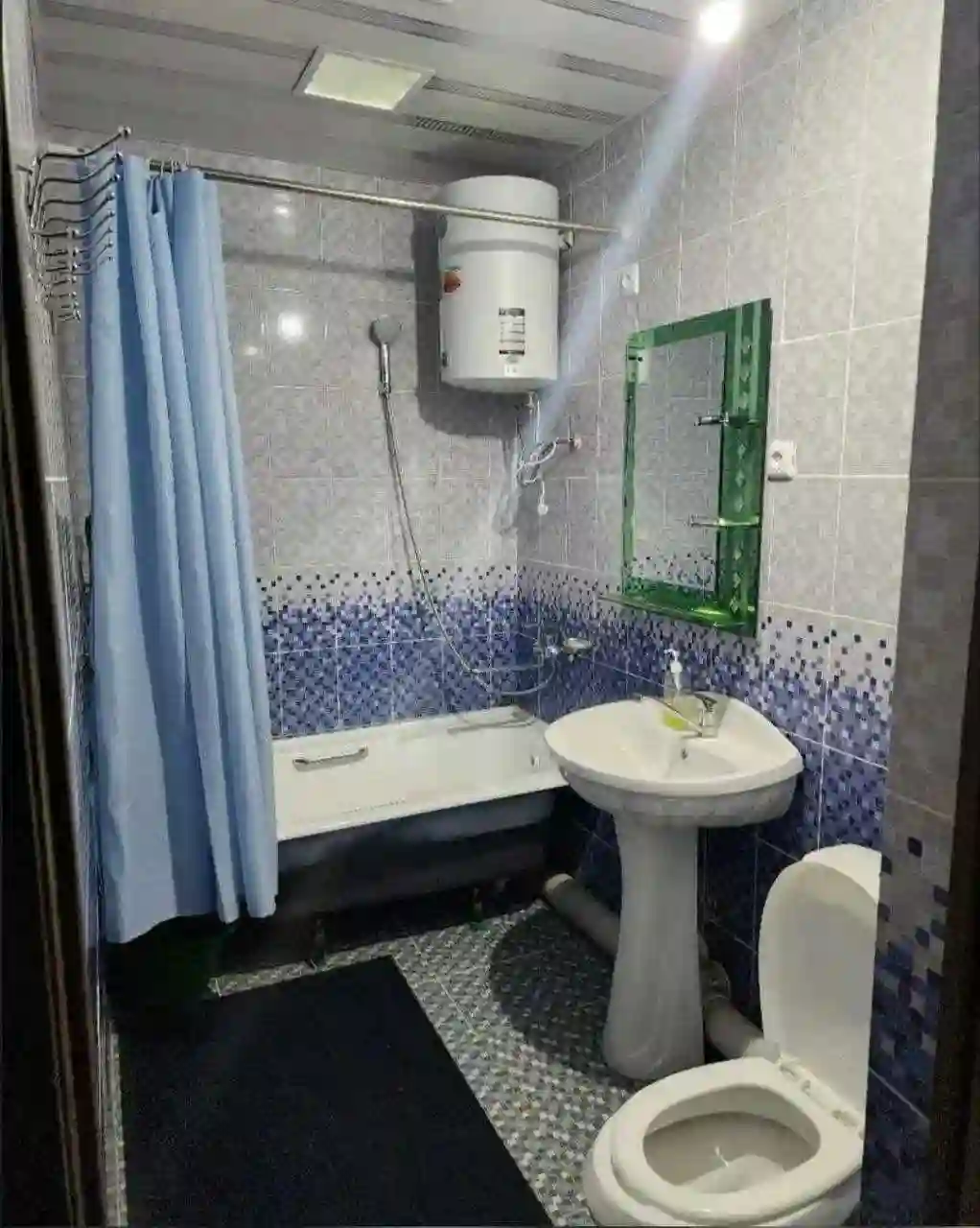 2 этажный, 6-комн. дом, 280 м², 3 соток, Сино
