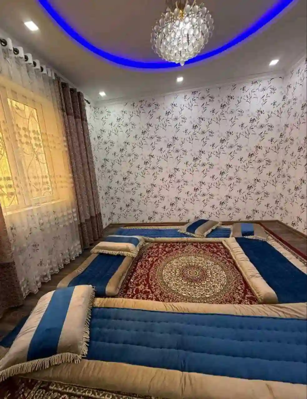 2 этажный, 6-комн. дом, 280 м², 3 соток, Сино
