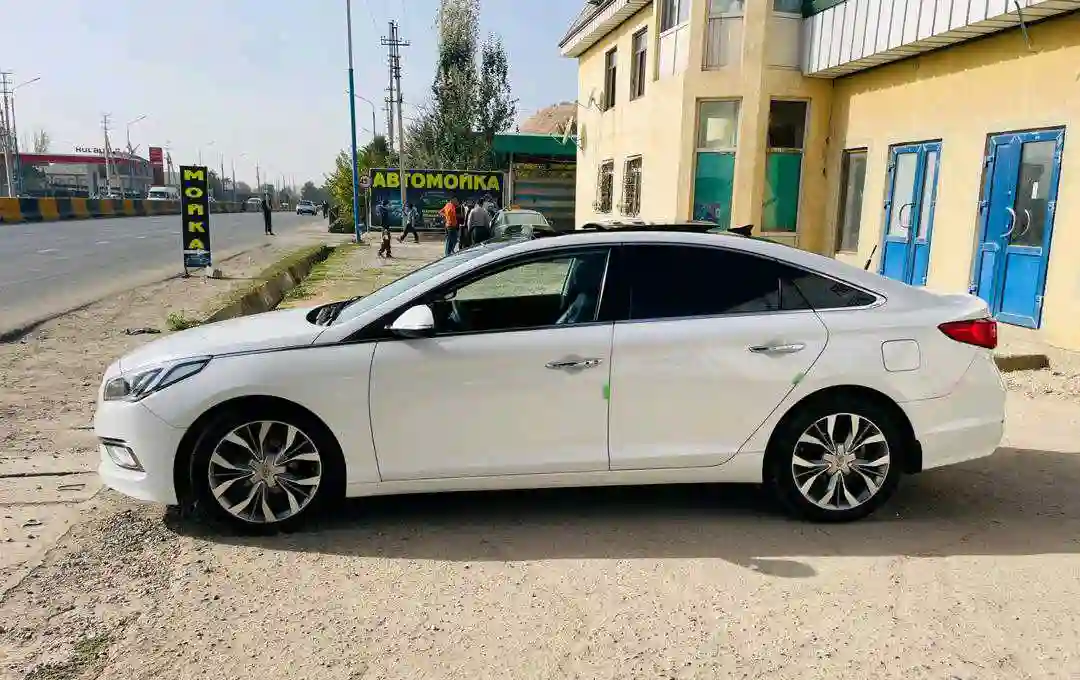 Hyundai Sonata 2015