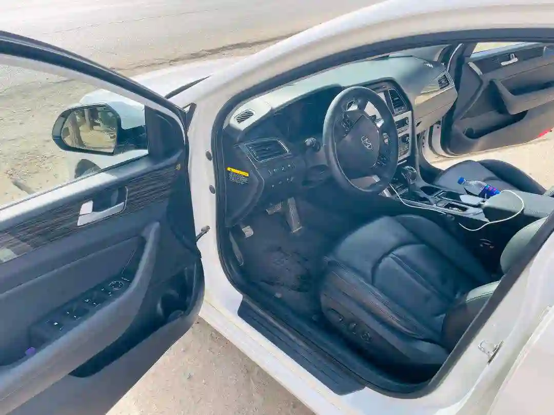 Hyundai Sonata 2015