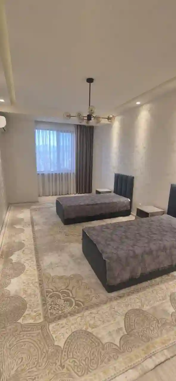 3-к квартира, 5 этаж, 115 м², И.Сомони