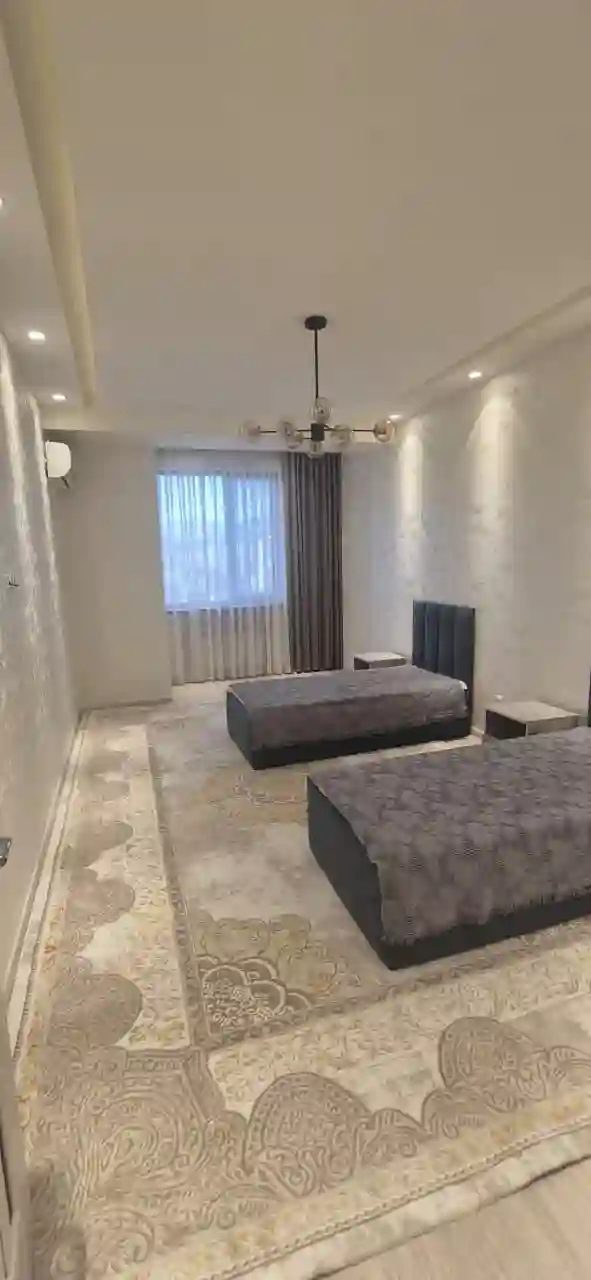 3-к квартира, 5 этаж, 115 м², И.Сомони