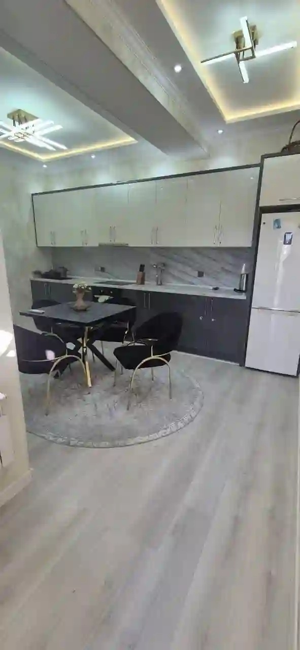 3-к квартира, 5 этаж, 115 м², И.Сомони