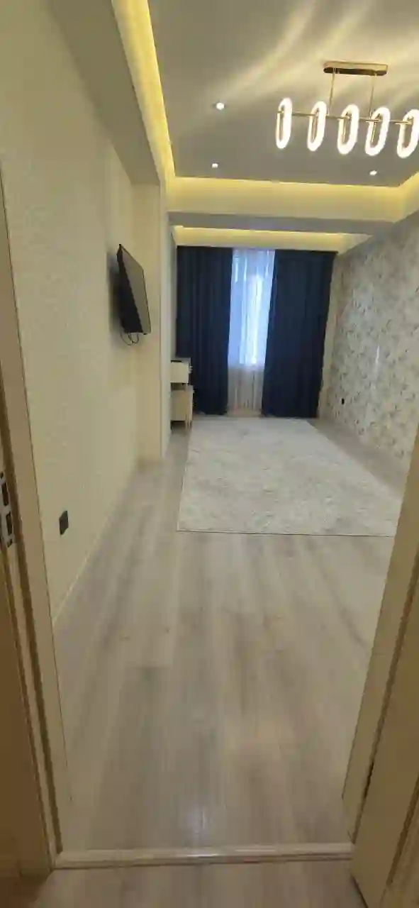 3-к квартира, 5 этаж, 115 м², И.Сомони