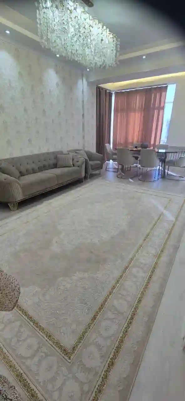 3-к квартира, 5 этаж, 115 м², И.Сомони