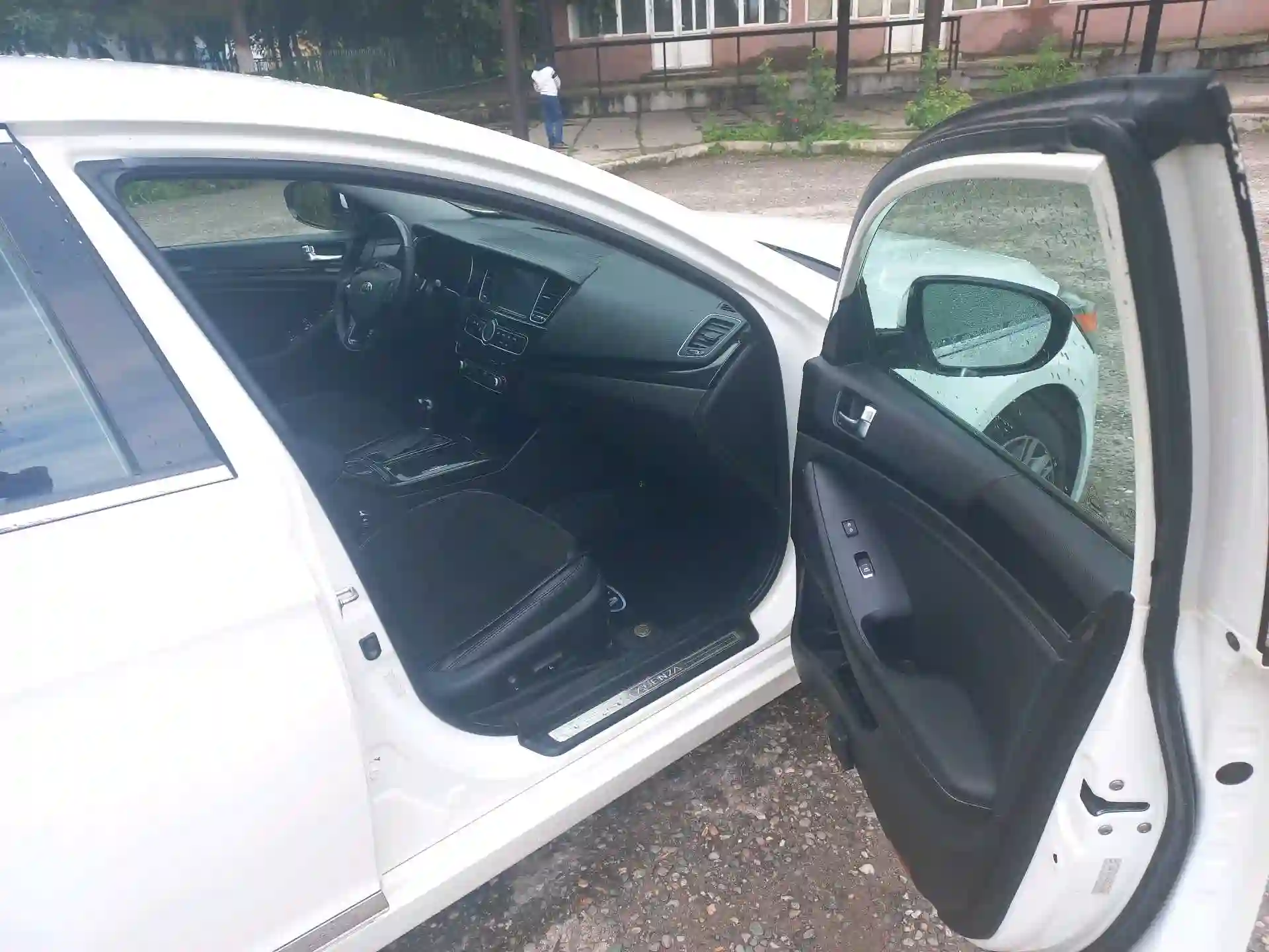 Kia K7 2014