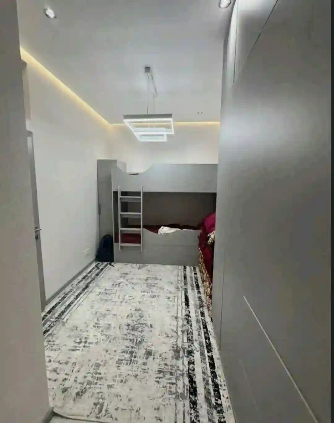 3-к квартира, 9 этаж, 76 м², Фирдавси