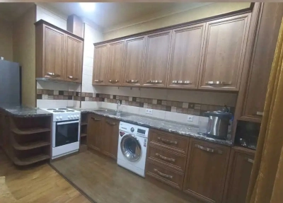 2-к квартира, 3 этаж, 83 м², Шохмансур