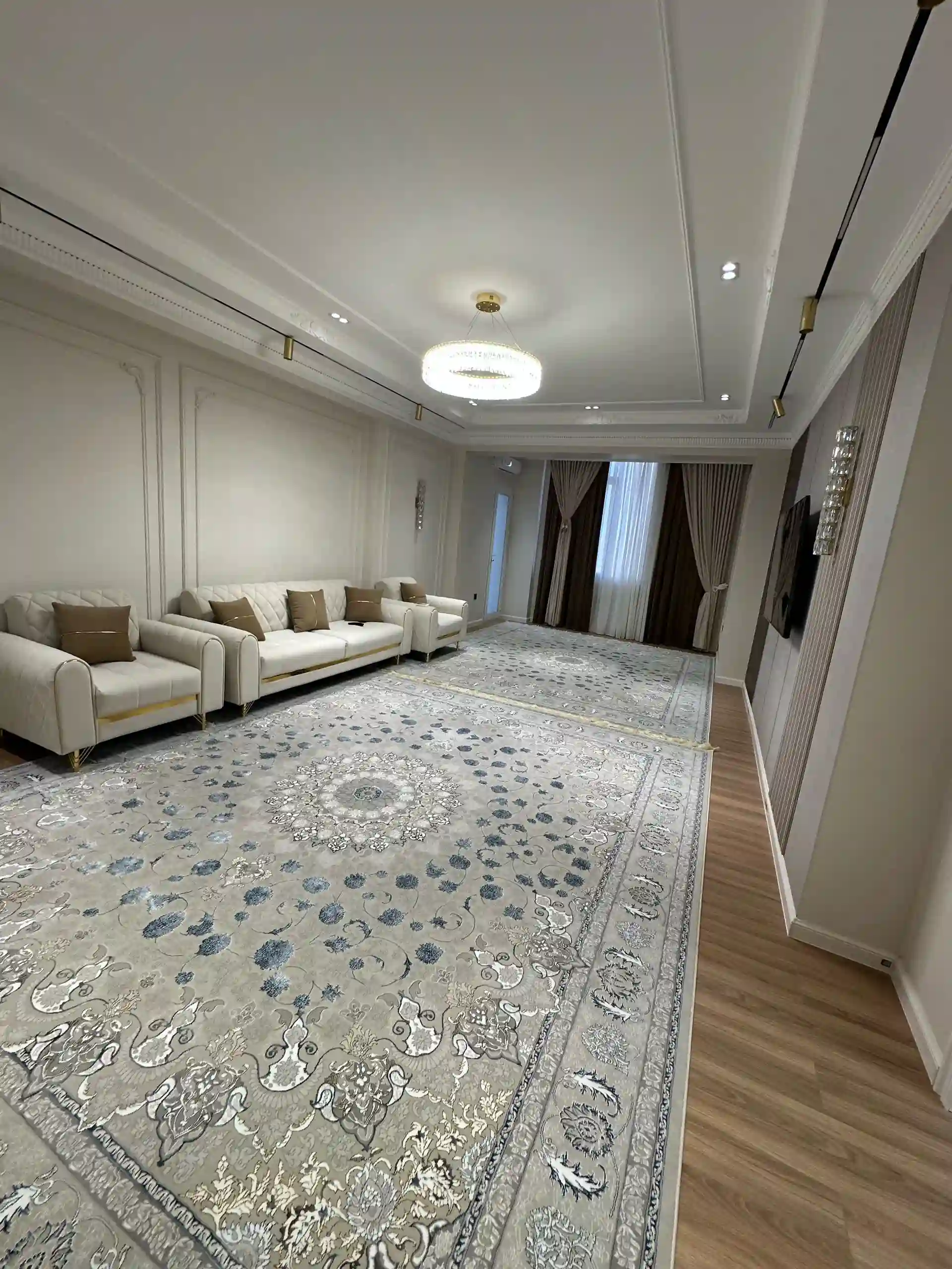 2-к квартира, 16 этаж, 93 м², скори