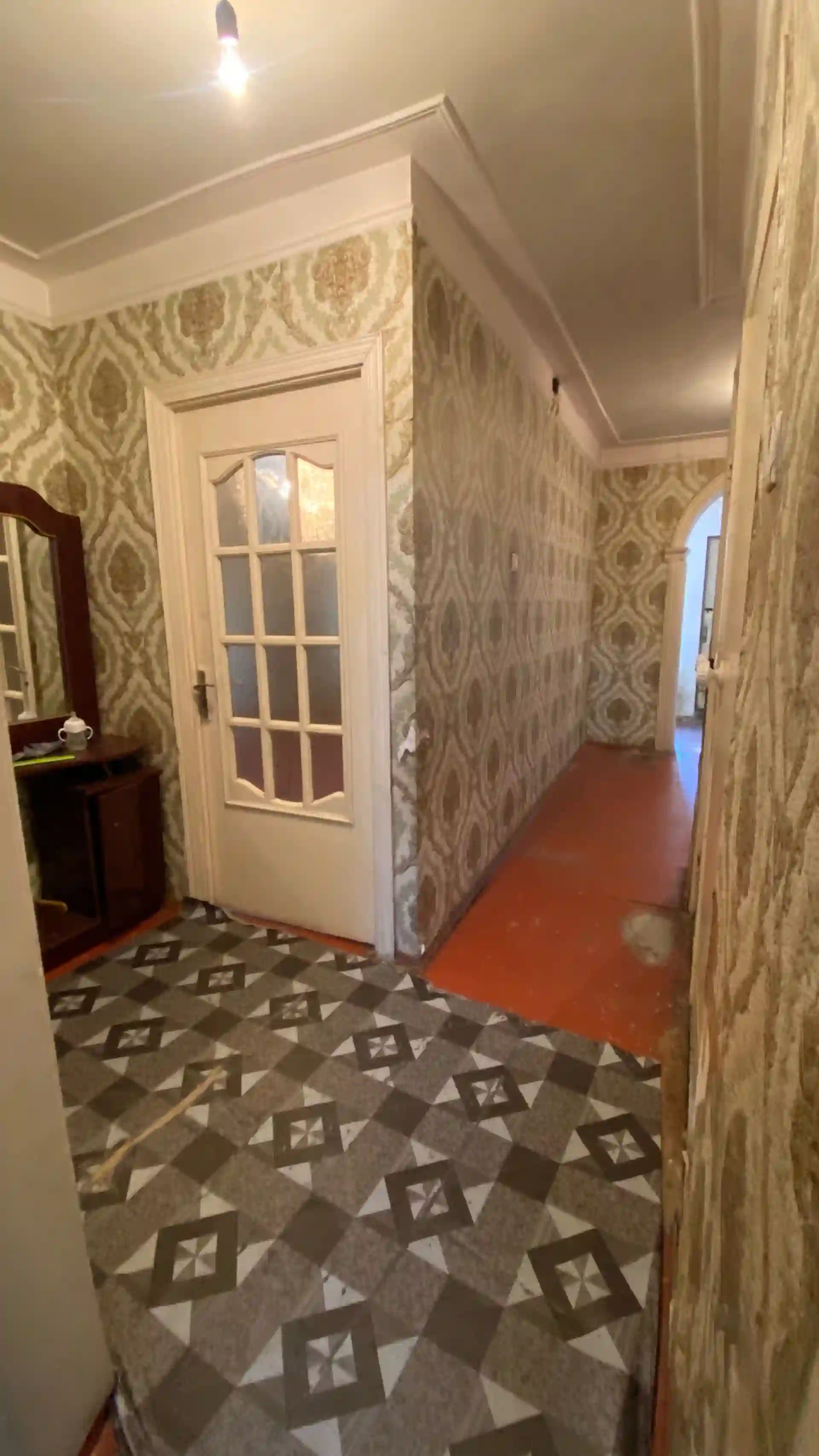 2-к квартира, 1 этаж, 56 м², Фирдавси