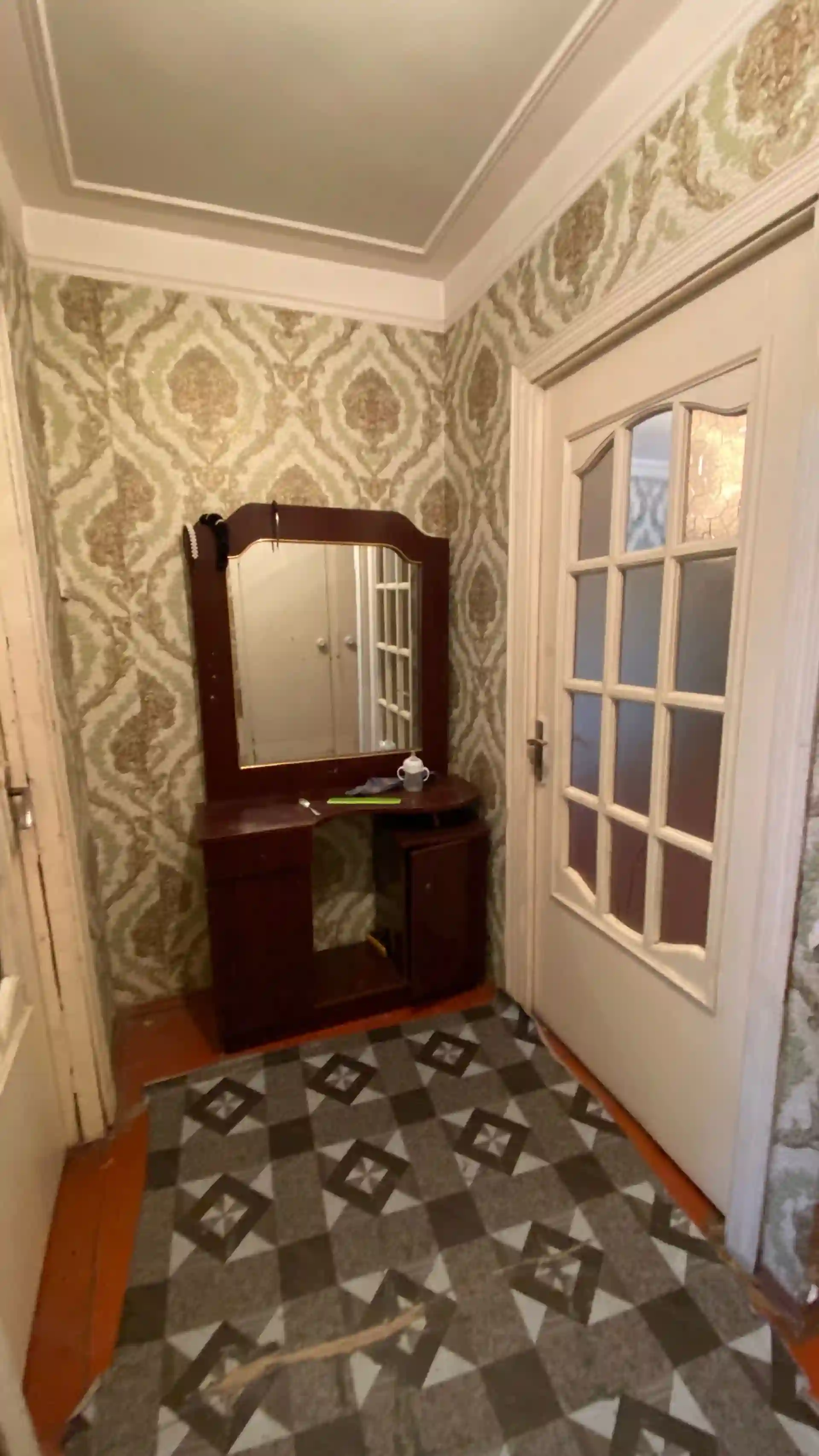 2-к квартира, 1 этаж, 56 м², Фирдавси