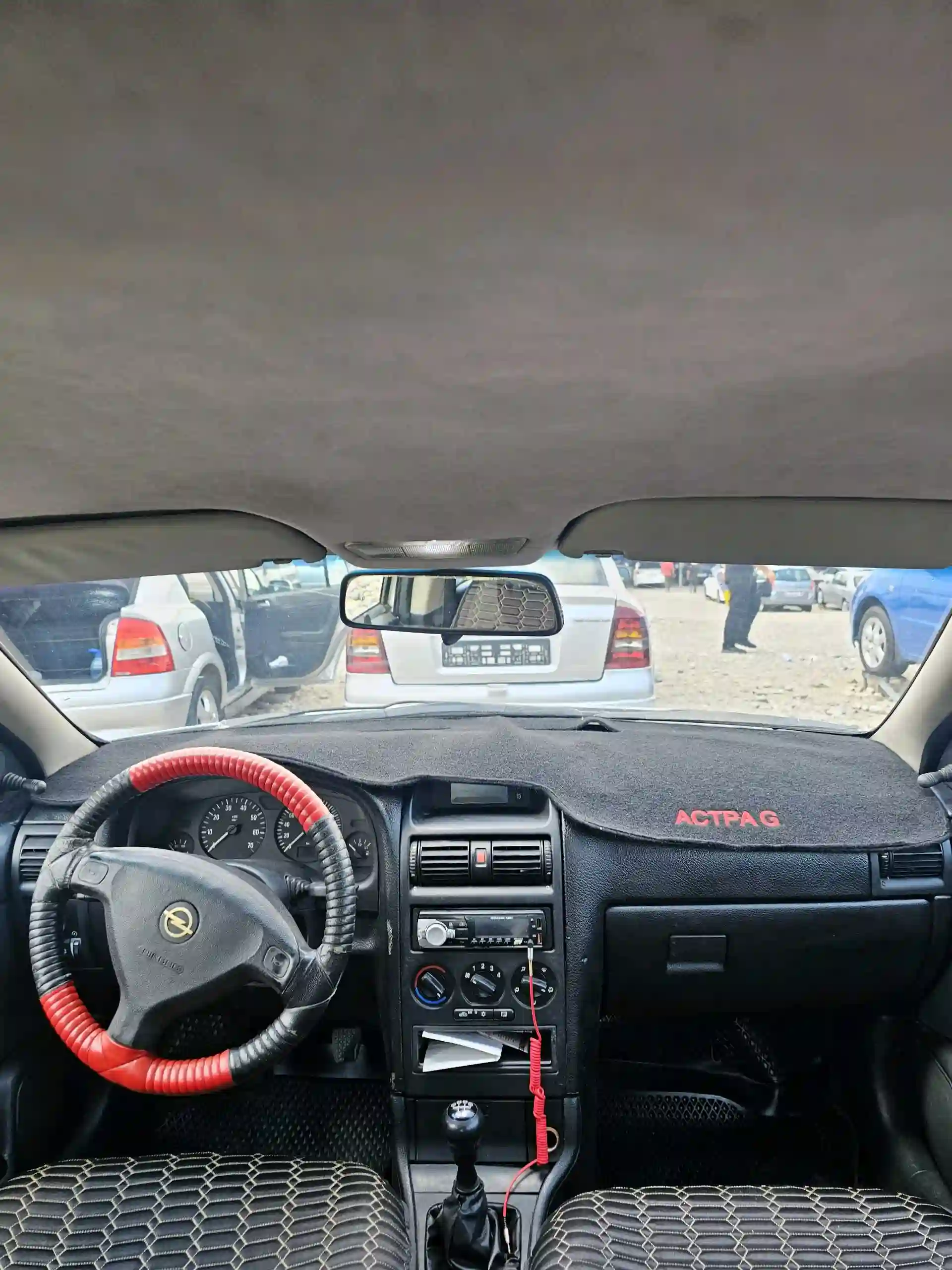 Opel Astra j 2002 — миниатюра 6