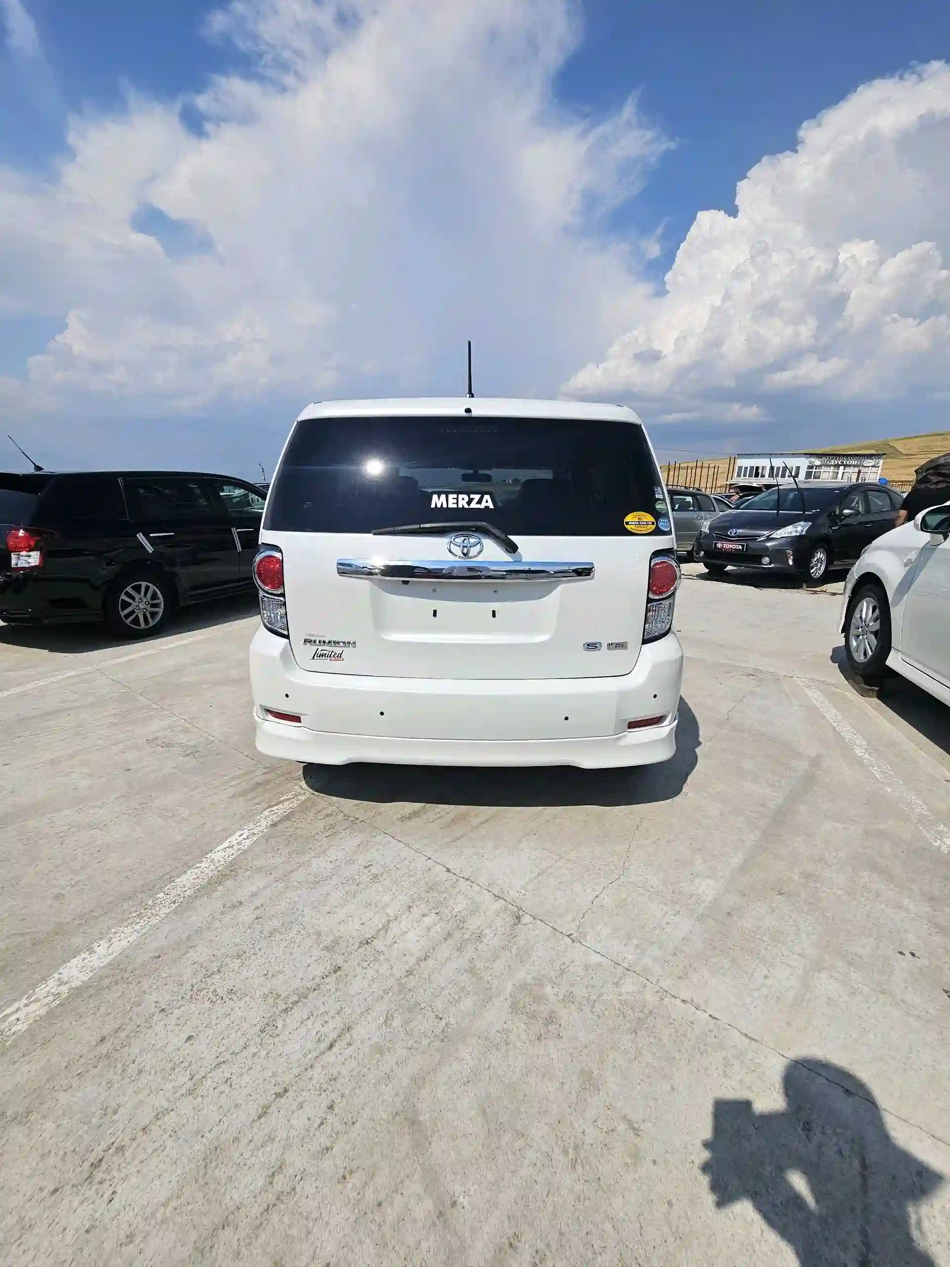 Toyota Rumion 2015