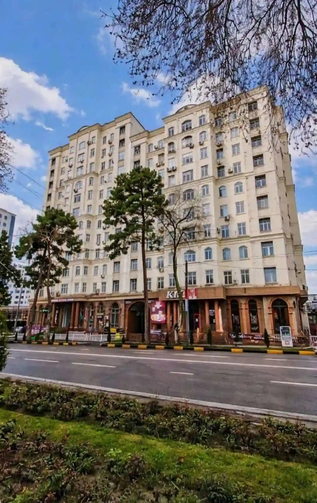 3-к квартира, 5 этаж, 90 м², И.Сомони