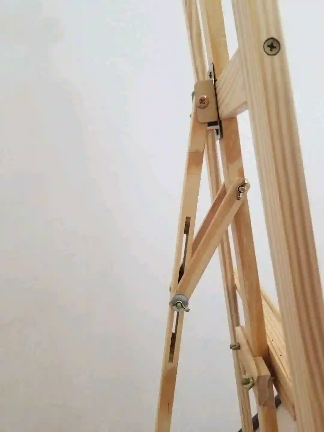 Мольберт деревянный