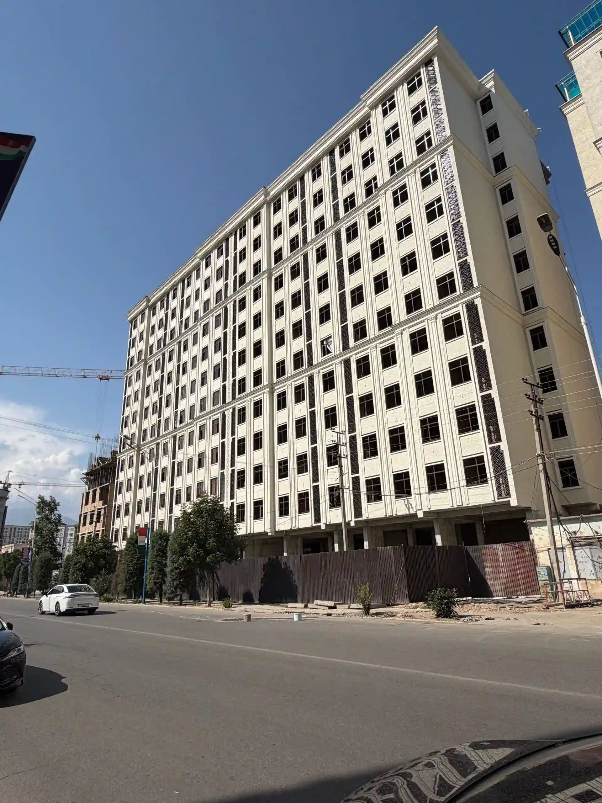 3-к квартира, 8 этаж, 93 м², Вахдат