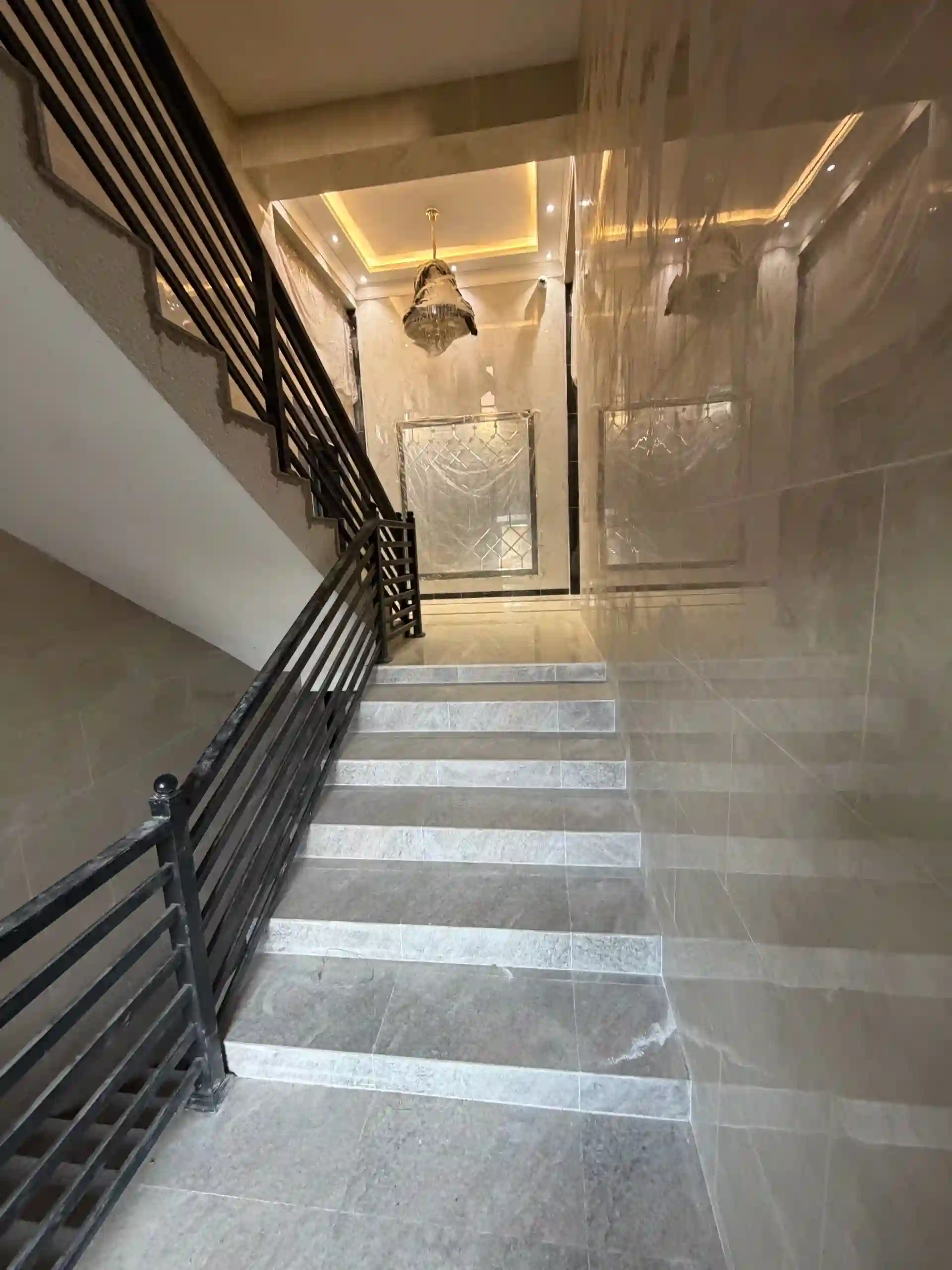 3-к квартира, 8 этаж, 93 м², Вахдат