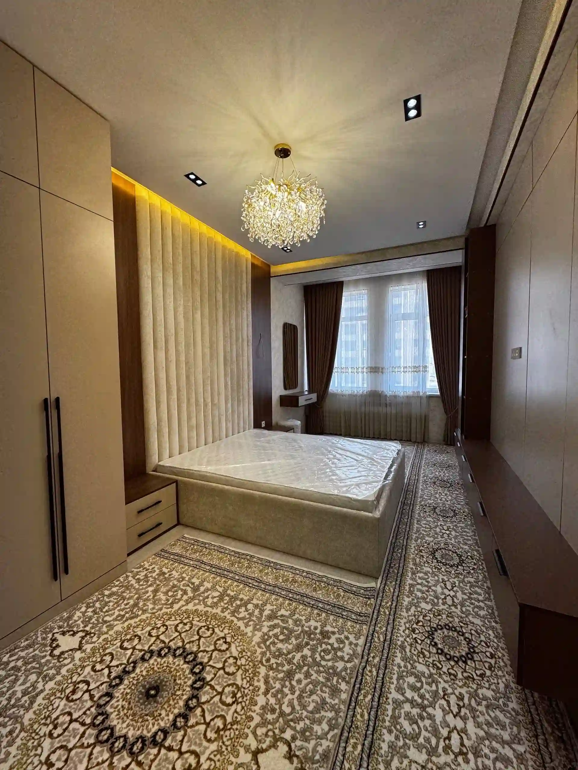 3-к квартира, 12 этаж, 96 м², Фирдавси
