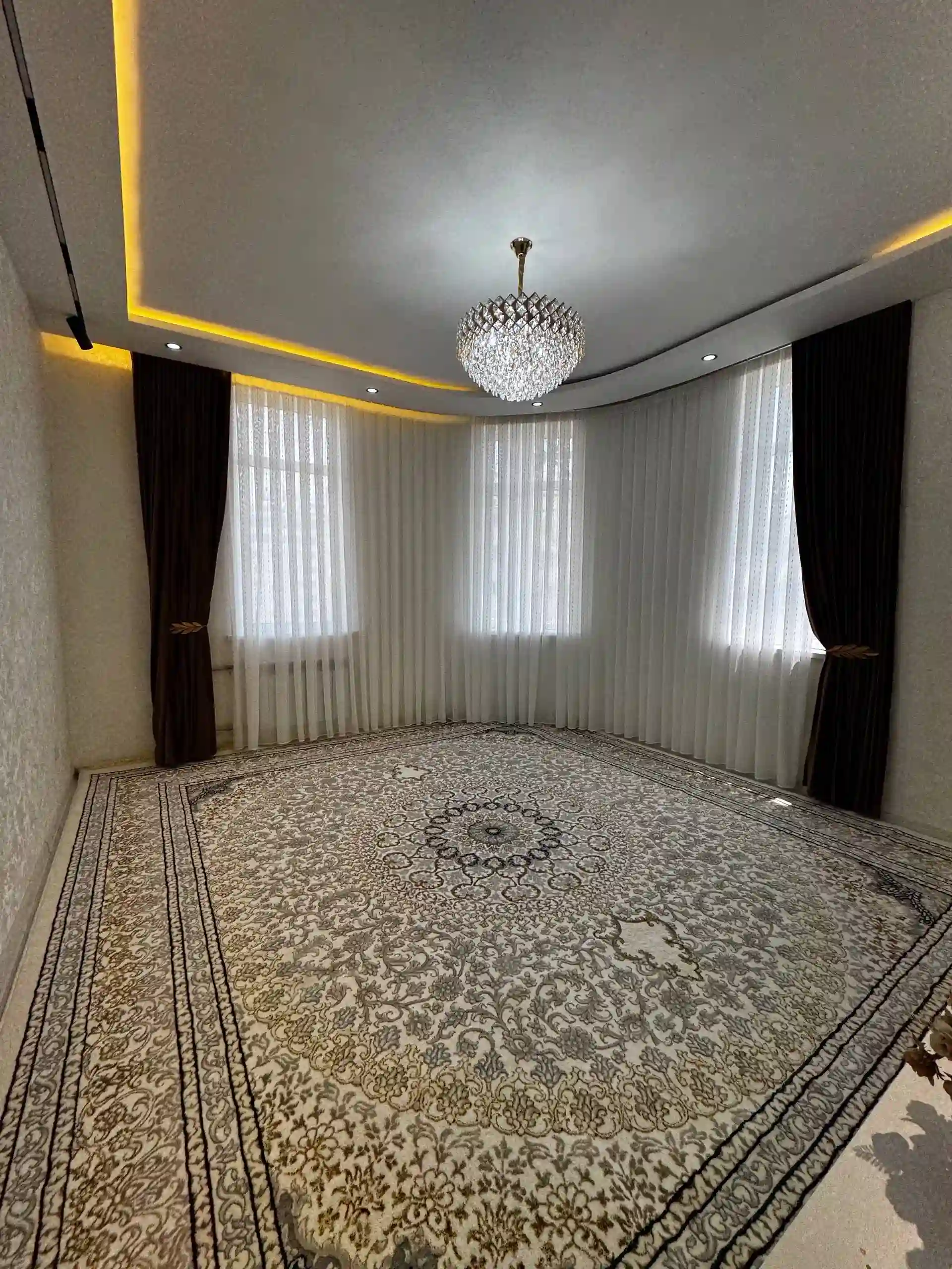 3-к квартира, 12 этаж, 96 м², Фирдавси