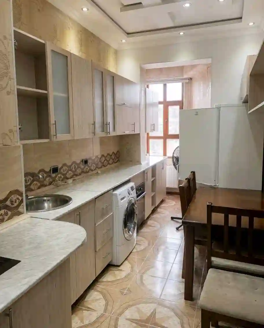2-к квартира, 9 этаж, 60 м², И.Сомони