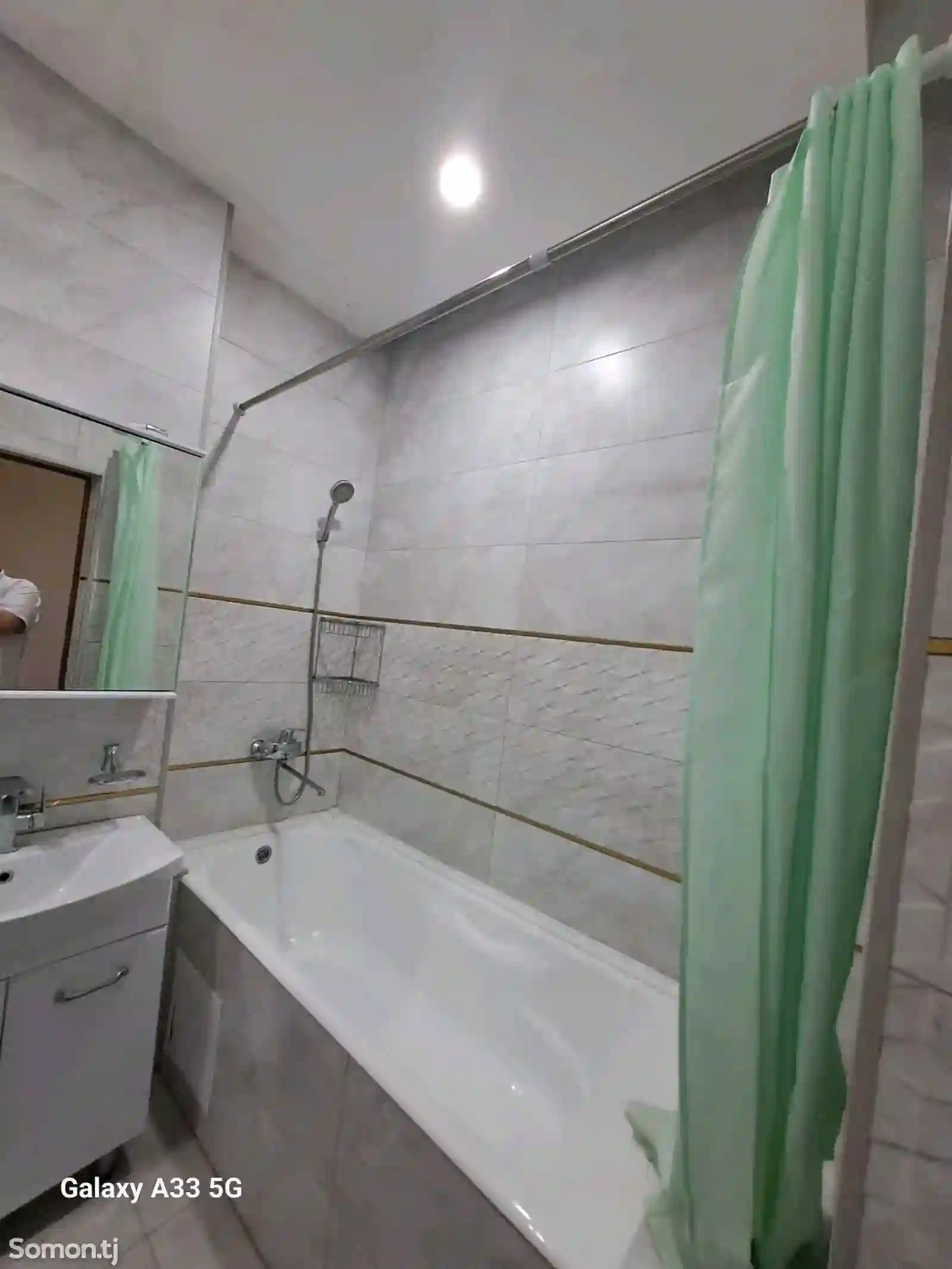 3-к квартира, 1 этаж, 100 м², 91 мкр, назди Поликлиникаи 10
