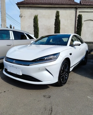 BYD Qin L, 2026