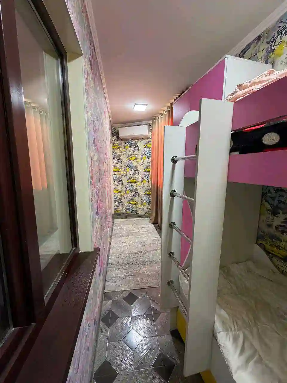 3-к квартира, 5 этаж, 103 м², н.Фирдавси