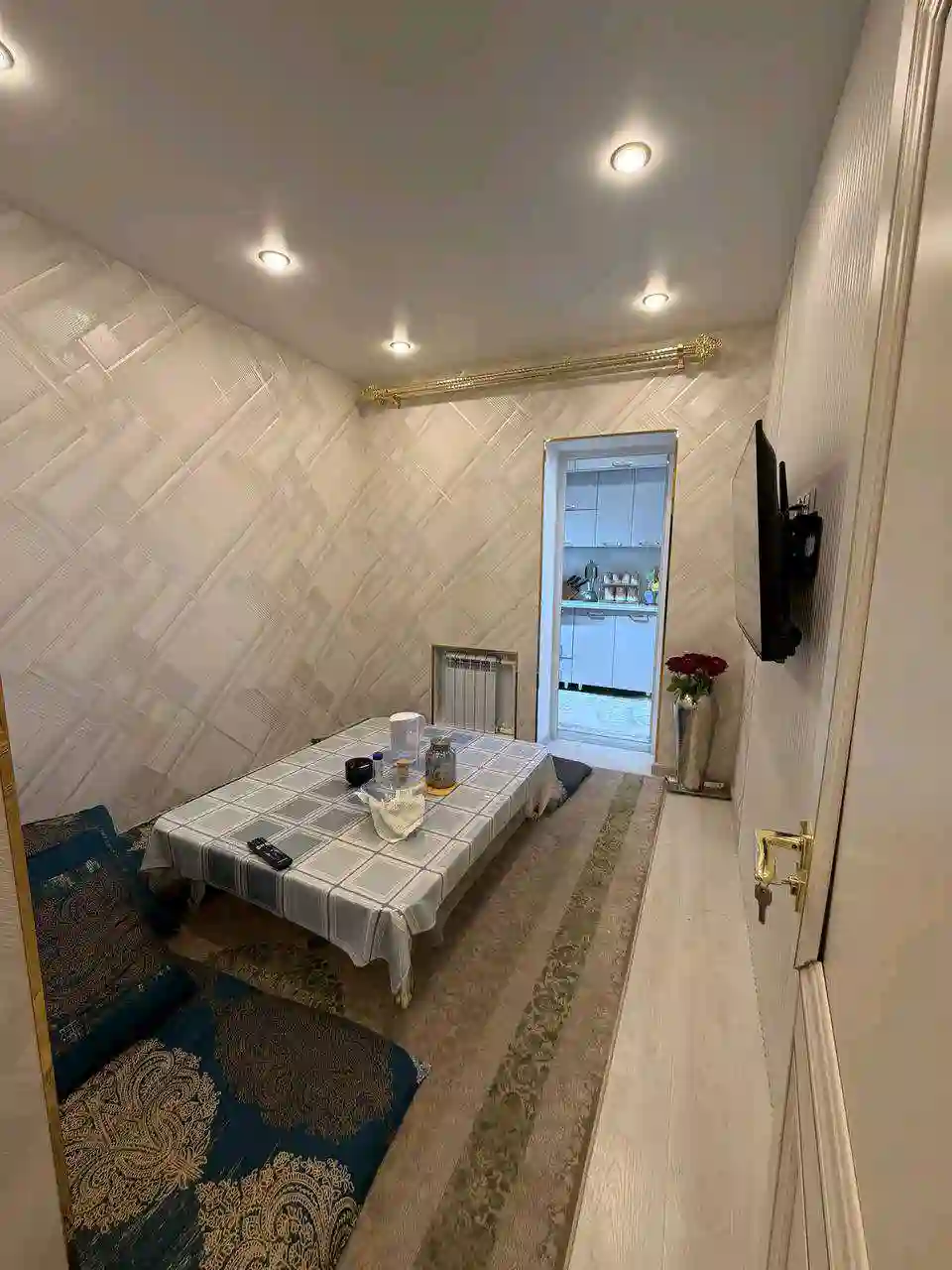 3-к квартира, 9 этаж, 103 м², н.Фирдавси