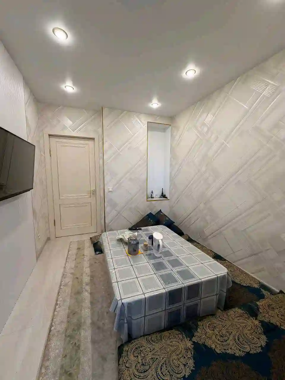 3-к квартира, 9 этаж, 103 м², н.Фирдавси