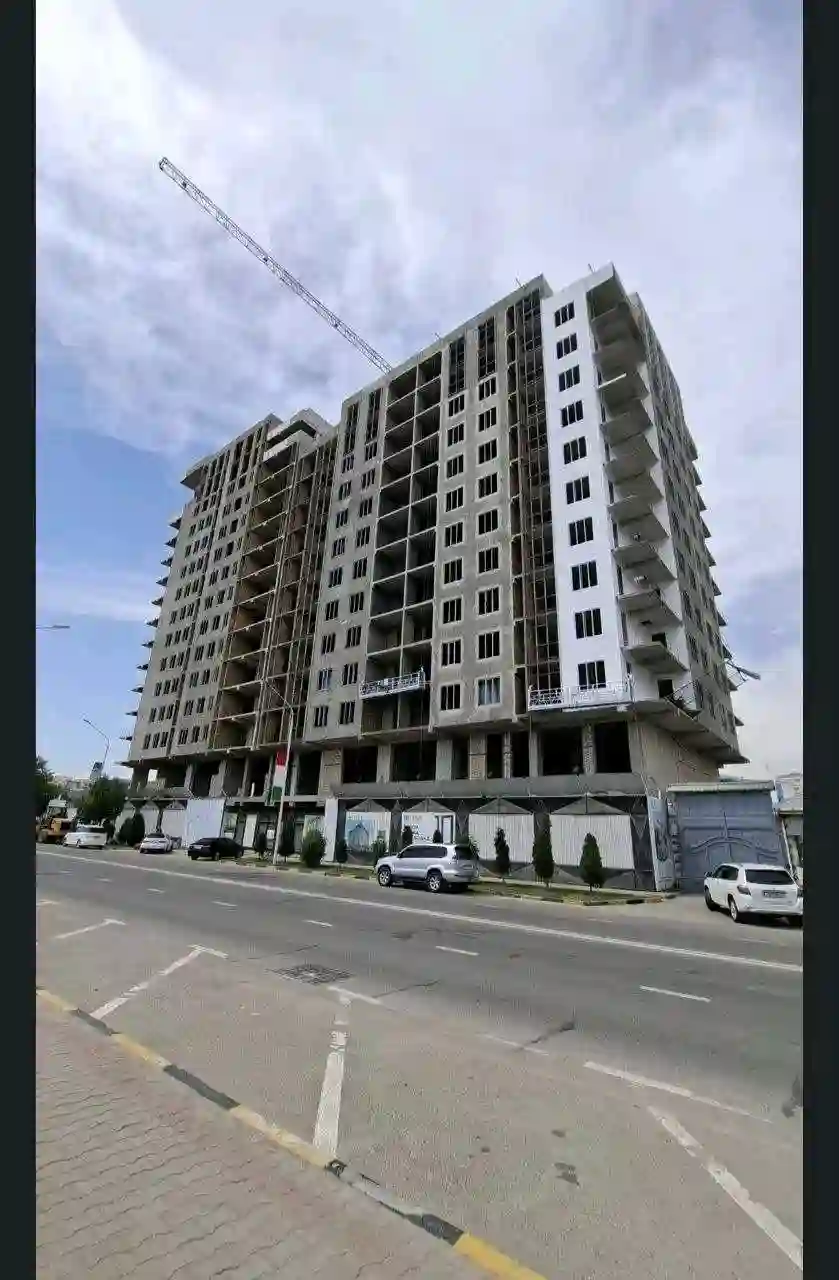 2-к квартира, 13 этаж, 83 м², Шохмансур